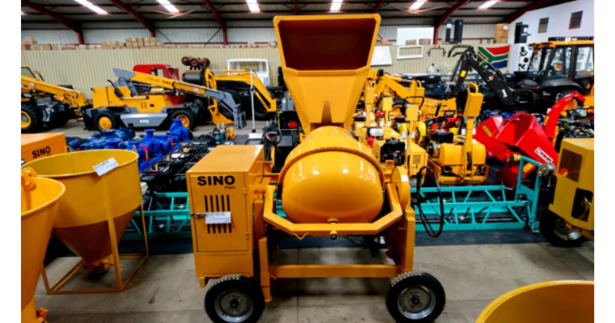 Concrete Mixer 320L Diesel with Hydraulic Lift