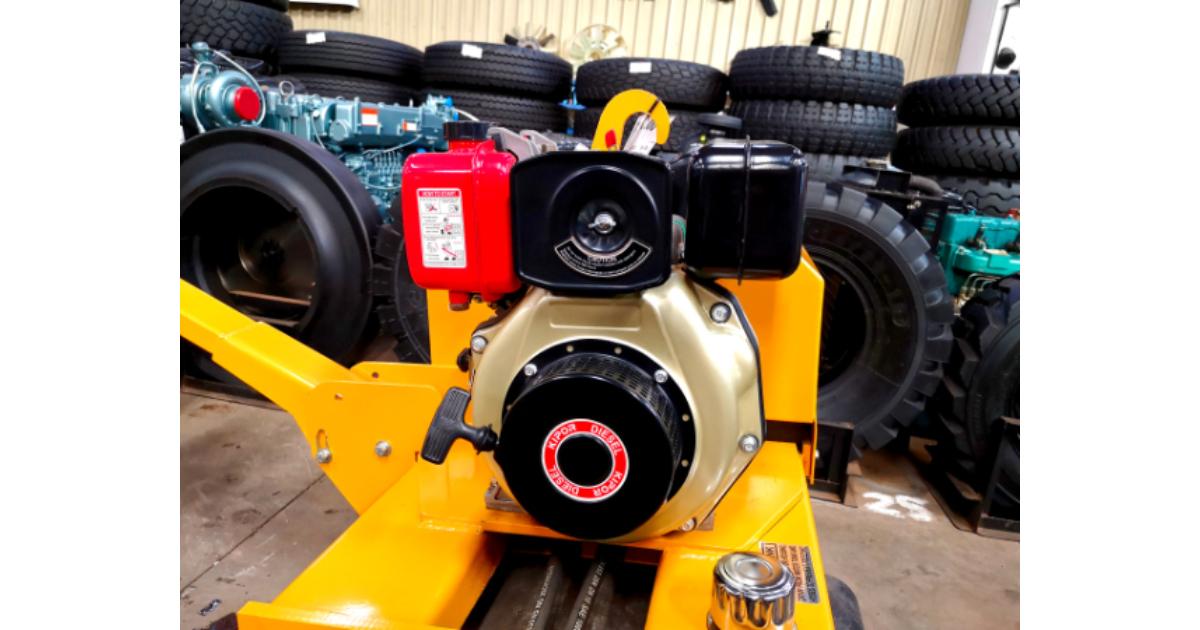 Walk-Behind Vibrating Dual Drum Roller 400kg Diesel