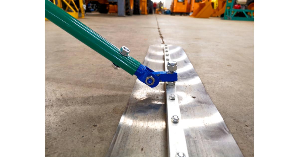Manual Bull Float (Slopes) With Handle