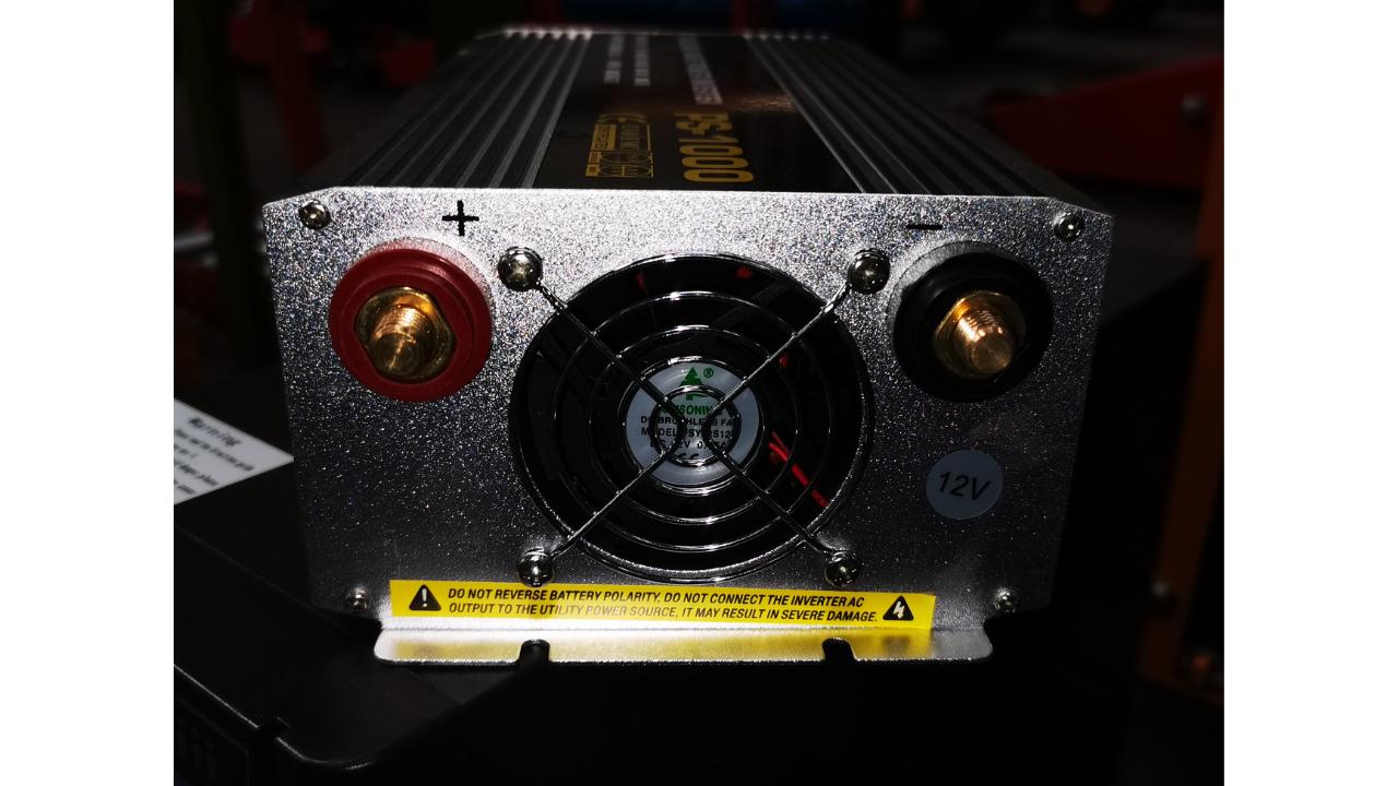 Inverter 12V DC to 220V AC 1000W
