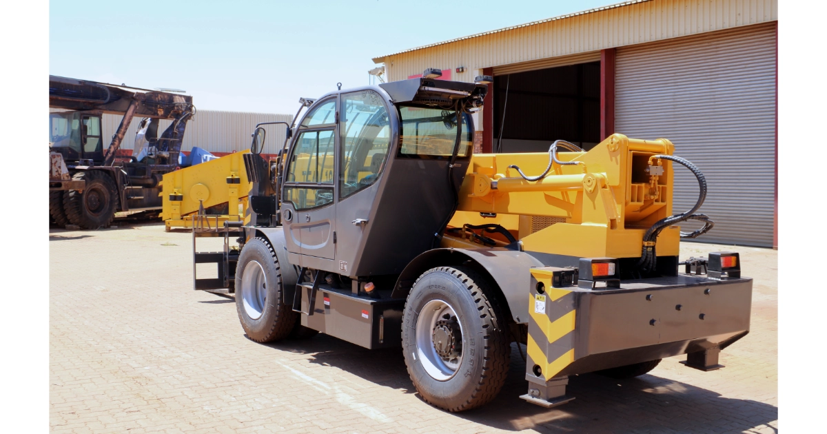 Telescopic Forklift Telehandler 4x4 4 Ton / 18m