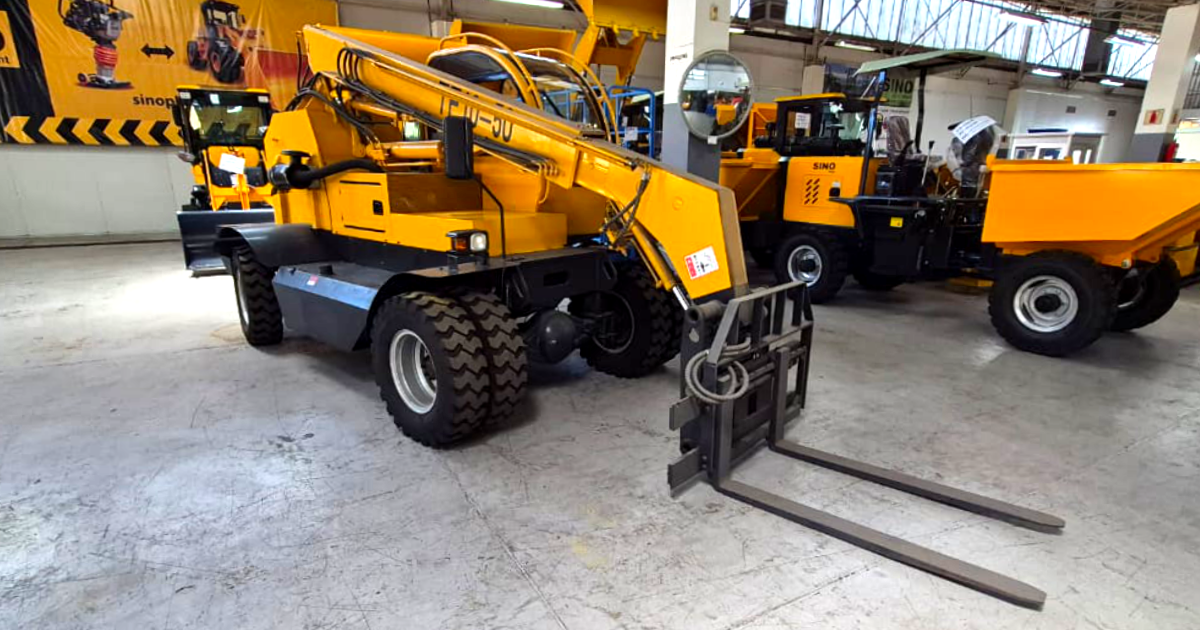 Telescopic Telehandler 1 Ton / 4m 4x4